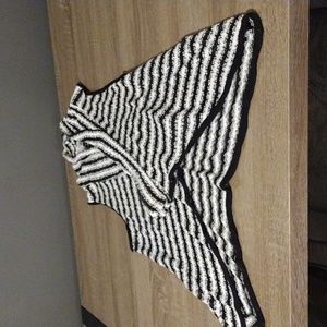 Mauve women's sleeveless cover EUC